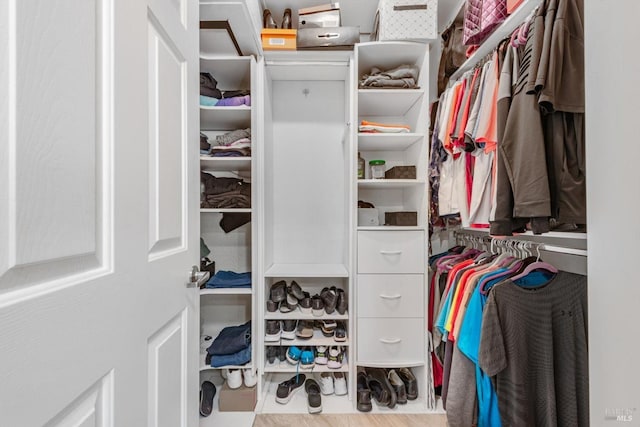 1300 Steele Canyon Rd, Napa, CA 94558 - view of walk in closet