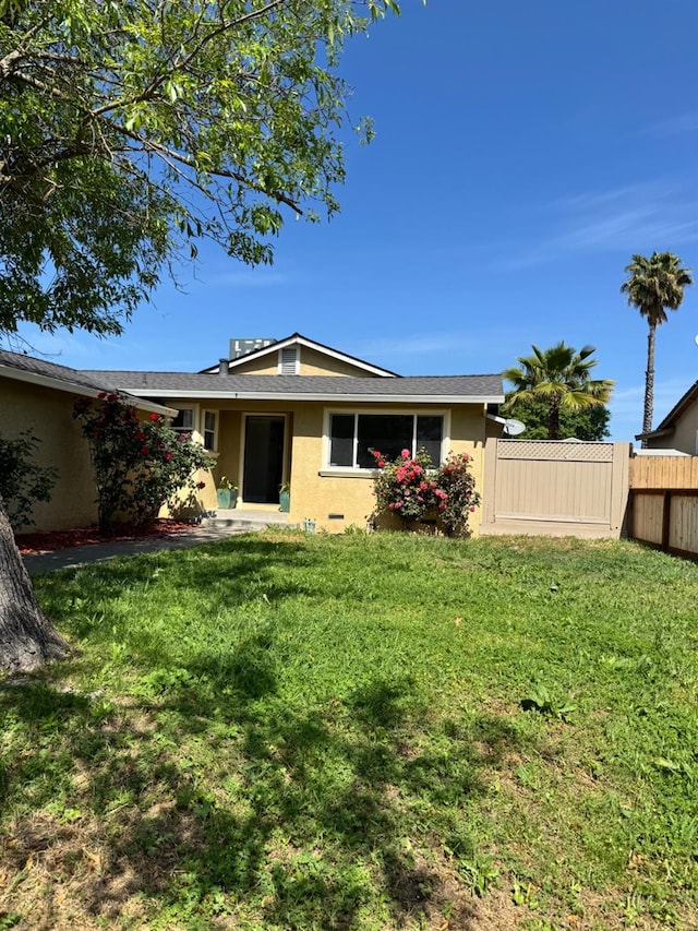 4647 Barbee Way, Sacramento, CA 95823 - back of property with stucco siding