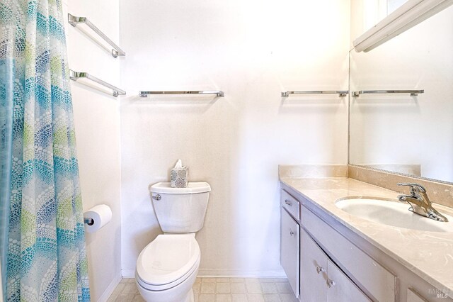 4 Valley Green St, Santa Rosa, CA 95409 - full bath with a shower stall