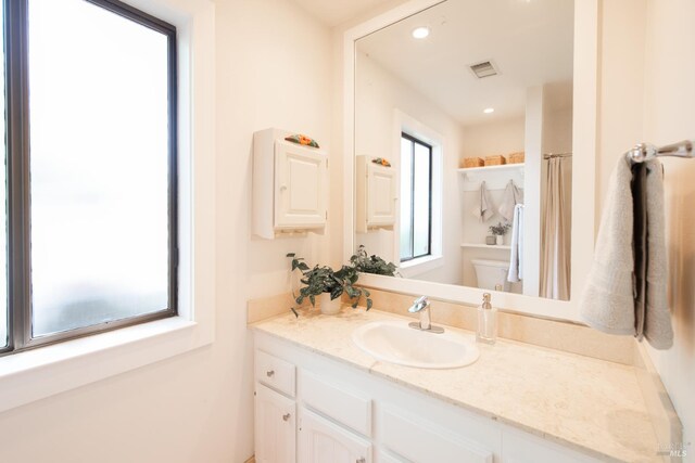 1 Deerfield Ln, Novato, CA 94947 - bathroom with toilet, shower / bathtub combination, recessed lighting, and baseboards