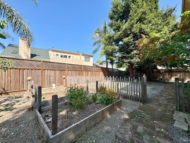 2984 First St, Napa, CA 94558 - fenced yard with a garden
