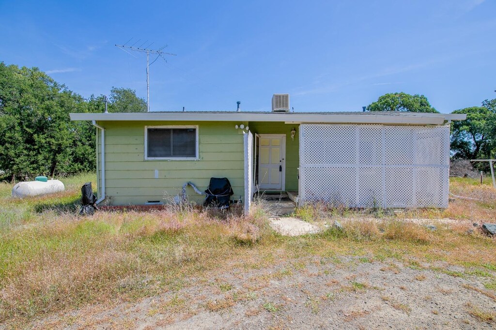 24909 County Road 23a, Esparto, CA 95627 - bungalow-style home with central AC unit