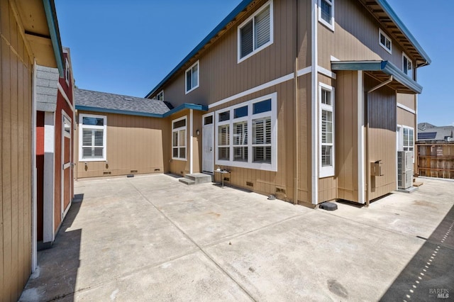 1216 Hermitage Way, Rohnert Park, CA 94928 - rear view of property featuring fence, a patio, entry steps, and crawl space