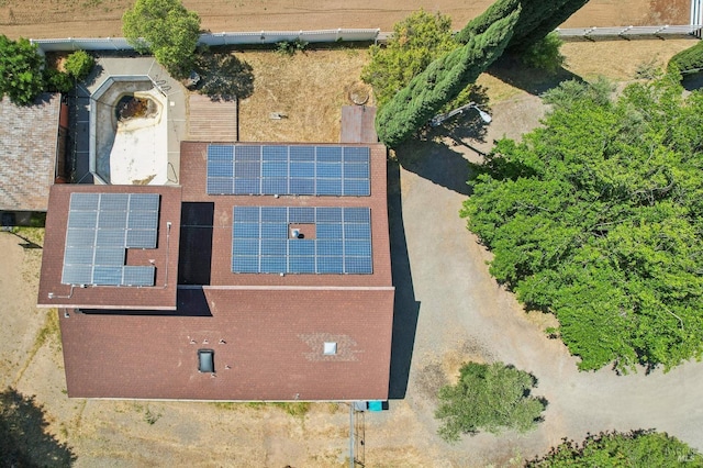aerial view of property and surrounding area