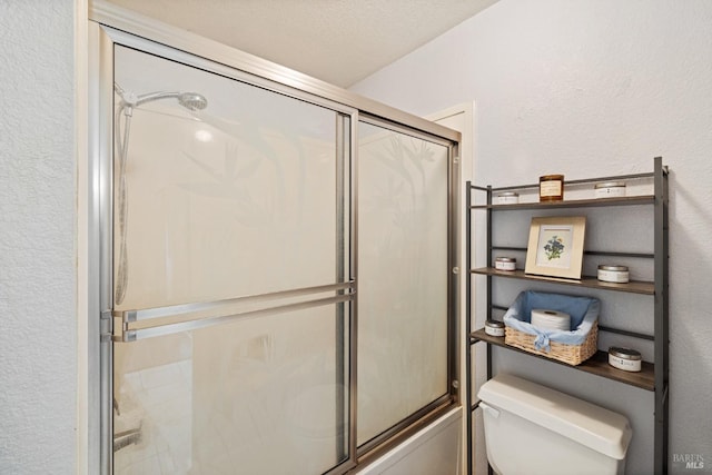 790 Morissette Way, Vacaville, CA 95687 - full bathroom with toilet, a textured wall, and bath / shower combo with glass door