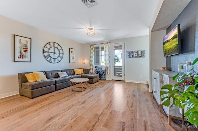 218 Johnson St, Windsor, CA 95492 - living area featuring light wood-style flooring and baseboards