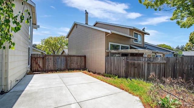 view of patio featuring a fenced backyard
