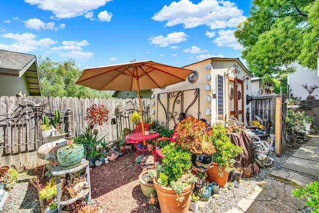 151 Randolph St, Napa, CA 94559 - view of yard featuring an outbuilding and fence