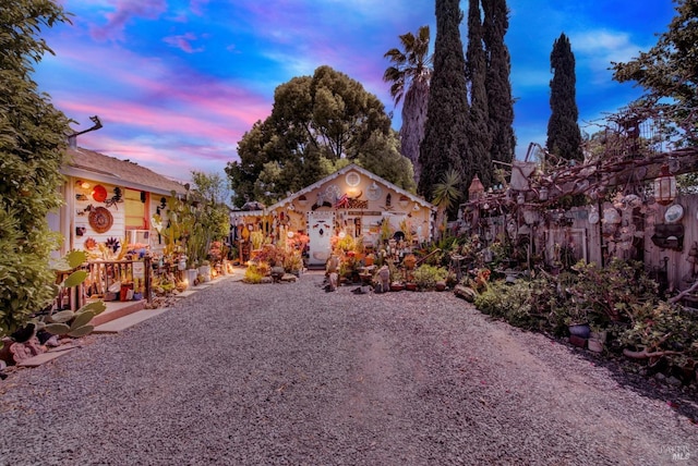 151 Randolph St, Napa, CA 94559 - view of yard at dusk