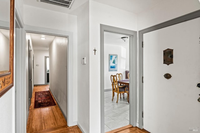 1722 Elm St, Napa, CA 94559 - hall featuring baseboards