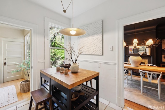 62 Walter St, San Francisco, CA 94114 - dining space featuring light wood-style flooring