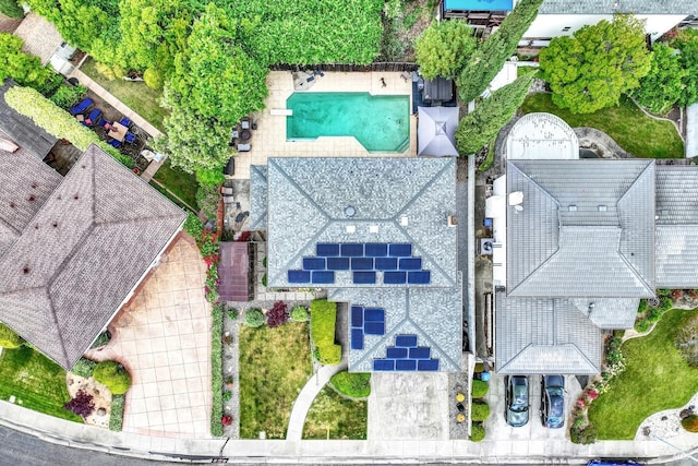954 Coventry Ln, Fairfield, CA 94533 - drone / aerial view of a pool