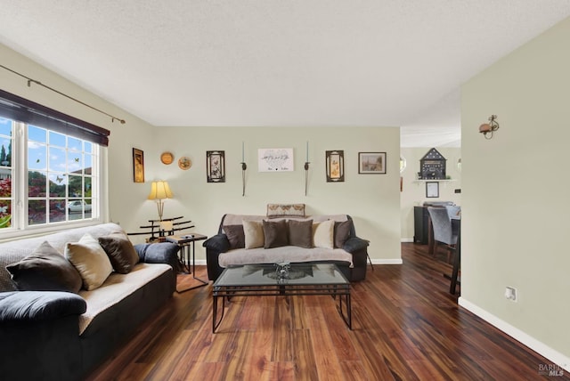 954 Coventry Ln, Fairfield, CA 94533 - living area with wood finished floors and baseboards