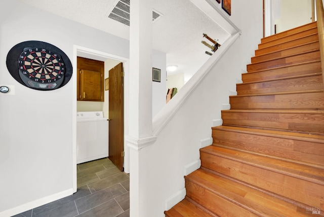 954 Coventry Ln, Fairfield, CA 94533 - stairs with washer / dryer and baseboards