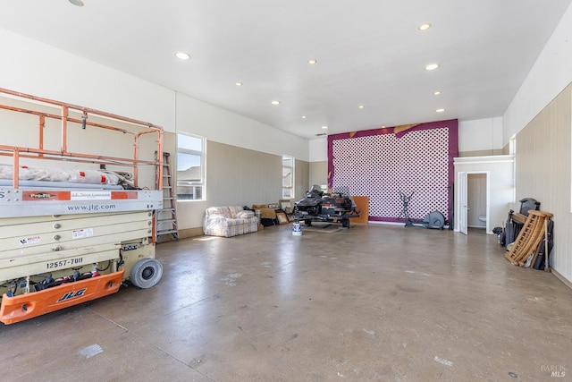 3785 Roblar Rd, Petaluma, CA 94952 - garage featuring recessed lighting