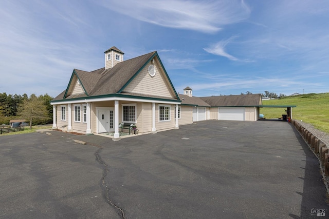 3785 Roblar Rd, Petaluma, CA 94952 - view of front of property featuring an outdoor structure