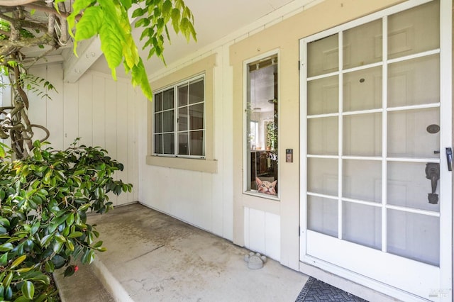 view of exterior entry