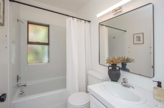 45 Laurel Grove Ave, Kentfield, CA 94904 - full bathroom featuring vanity, toilet, and shower / tub combo