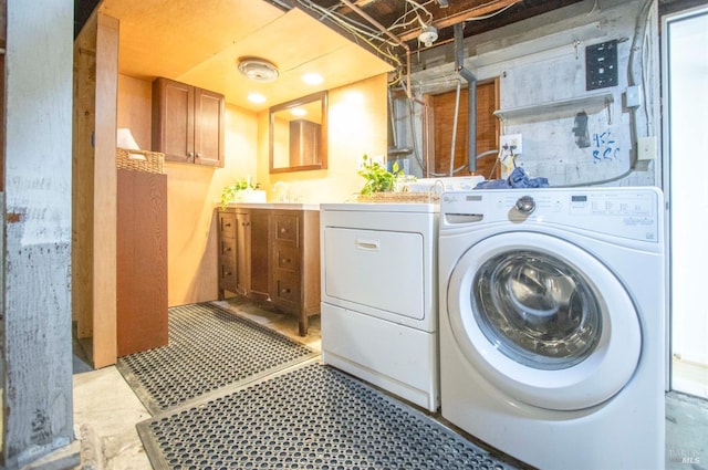 45 Laurel Grove Ave, Kentfield, CA 94904 - washroom featuring washing machine and clothes dryer