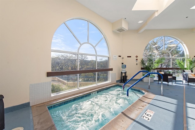 view of swimming pool featuring a pool