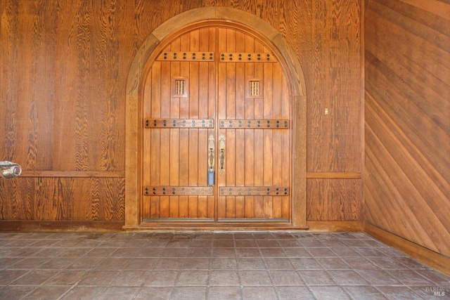 view of exterior entry