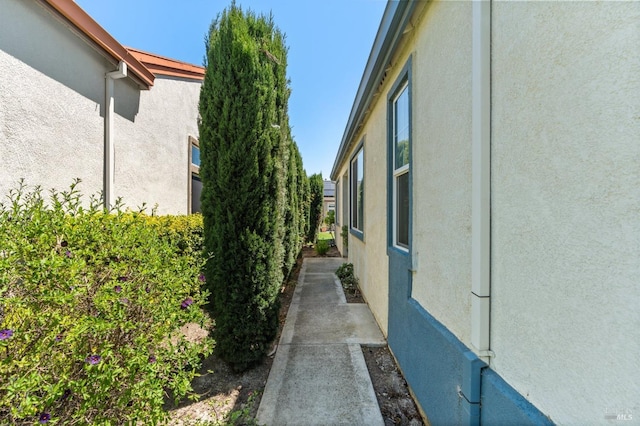 943 Bridgeport Way, Rio Vista, CA 94571 - view of side of property featuring stucco siding