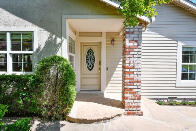 2555 Edgewater Dr, Napa, CA 94558 - entrance to property featuring stucco siding