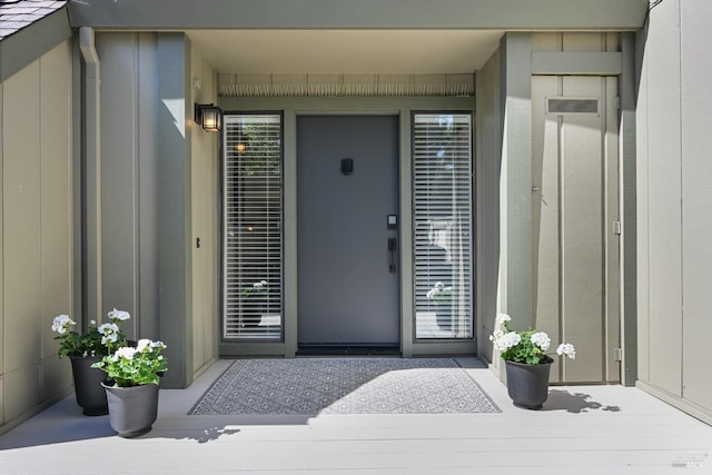 view of exterior entry