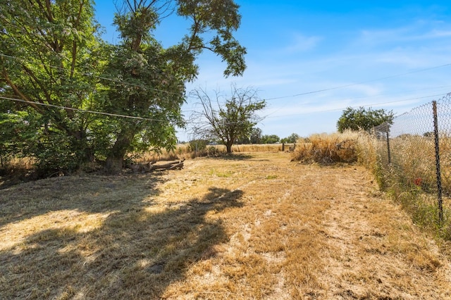 2931 Elm Ave, Merced, CA 95348 - view of yard with a rural view