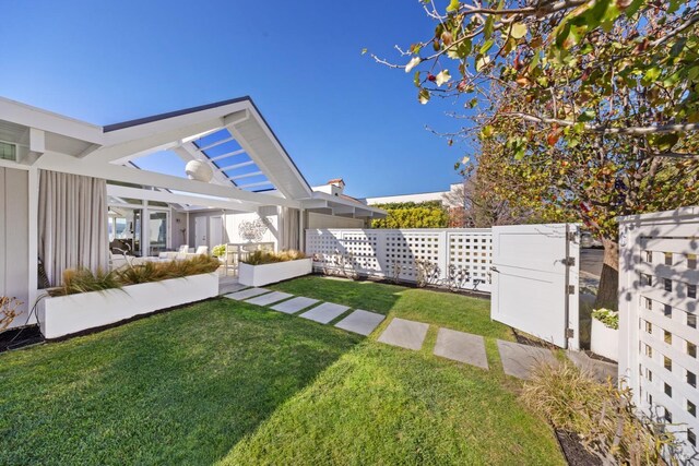 27 W Shore Rd, Belvedere, CA 94920 - view of yard