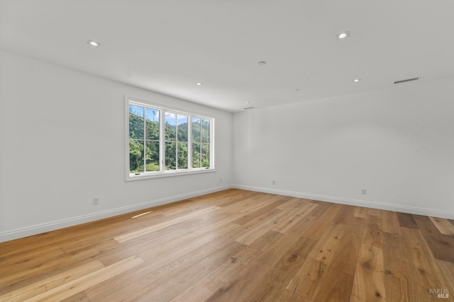 2509 Madrona Ave, Saint Helena, CA 94574 - empty room featuring baseboards, light wood-type flooring, and recessed lighting