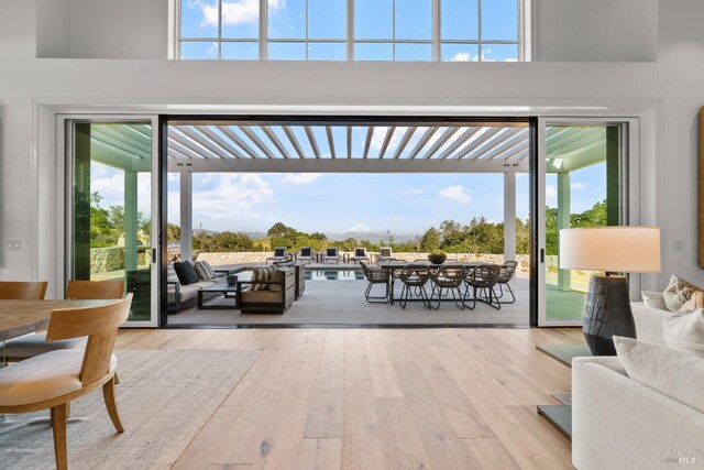 2509 Madrona Ave, Saint Helena, CA 94574 - living area with a wealth of natural light and wood-type flooring