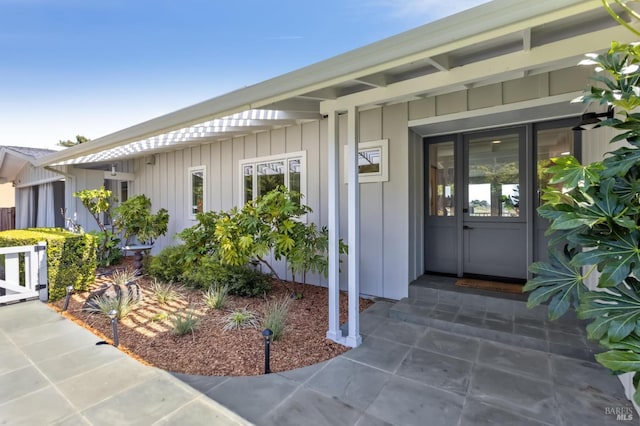 46 Lower N Ter, Tiburon, CA 94920 - view of entrance to property