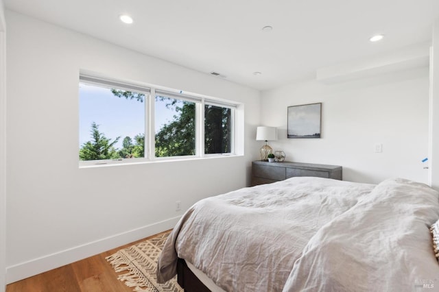 46 Lower N Ter, Tiburon, CA 94920 - bedroom with baseboards, visible vents, recessed lighting, and wood finished floors