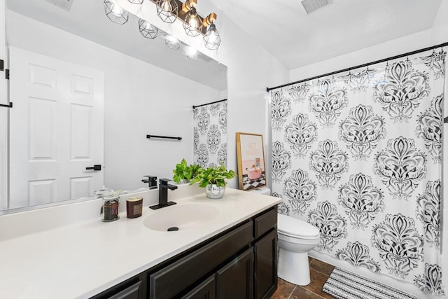 2115 Oat Hill Ct, Calistoga, CA 94515 - bathroom with toilet, vanity, and a shower with shower curtain