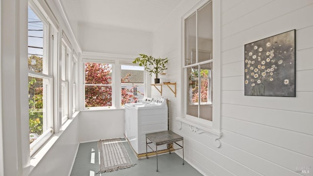 643 3rd St, Napa, CA 94559 - unfurnished sunroom featuring washing machine and clothes dryer and concrete flooring