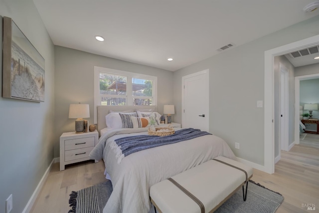 948 Benicia Rd, Vallejo, CA 94591 - bedroom featuring baseboards, light wood-style floors, and recessed lighting