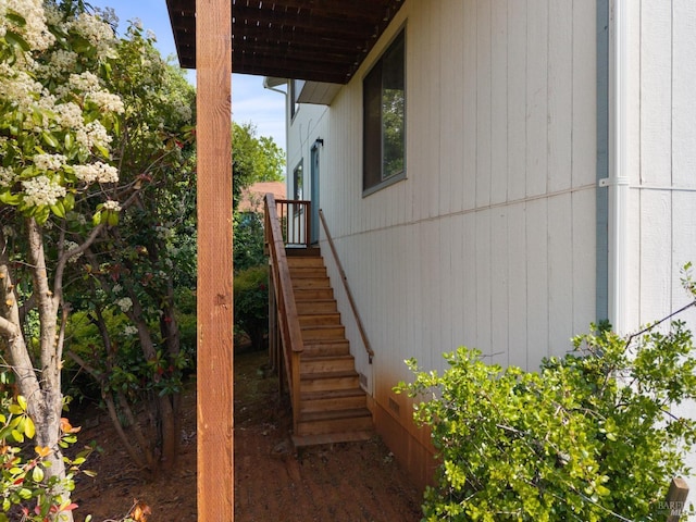 view of home's exterior