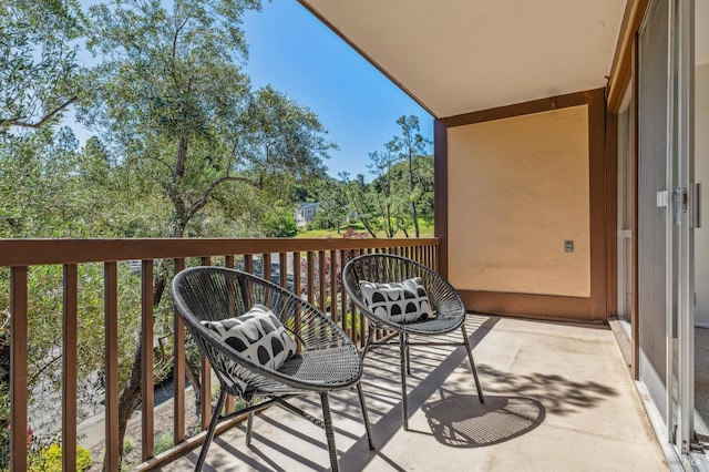952 Lea Dr, San Rafael, CA 94903 - view of balcony