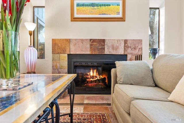822 2nd St W, Sonoma, CA 95476 - interior space featuring a fireplace
