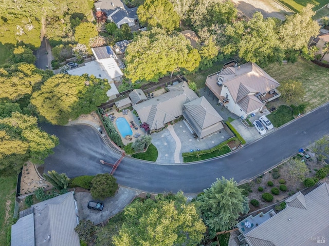 bird's eye view with a residential view