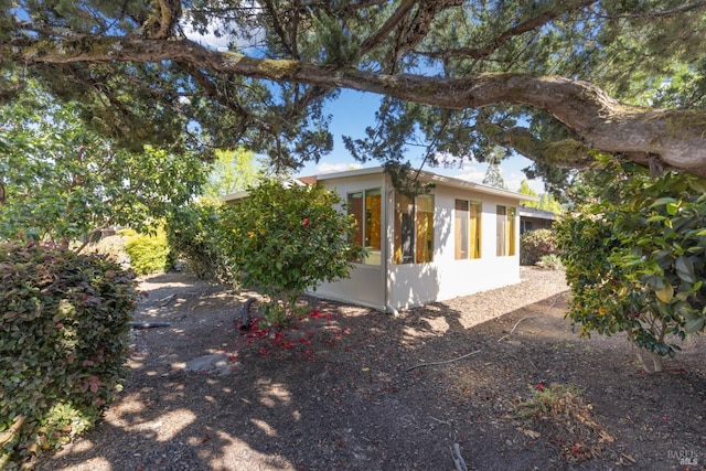408 White Oak Dr, Santa Rosa, CA 95409 - view of side of home