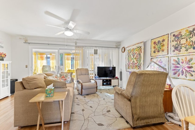 408 White Oak Dr, Santa Rosa, CA 95409 - living room with light wood-style floors and ceiling fan