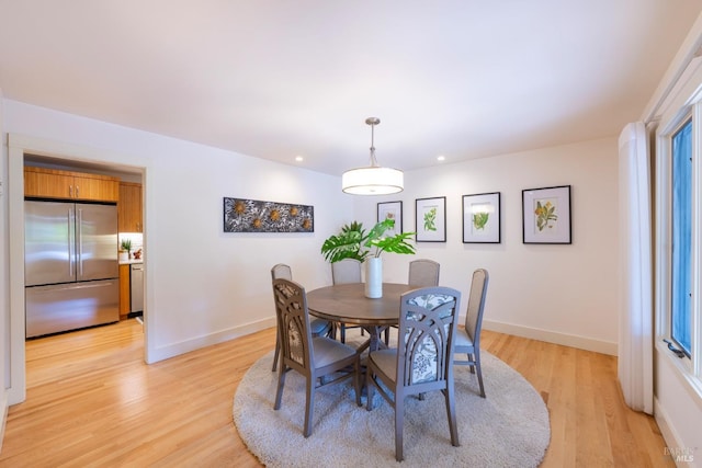 7301 Baker Ln, Sebastopol, CA 95472 - dining room featuring light wood-type flooring, baseboards, and recessed lighting
