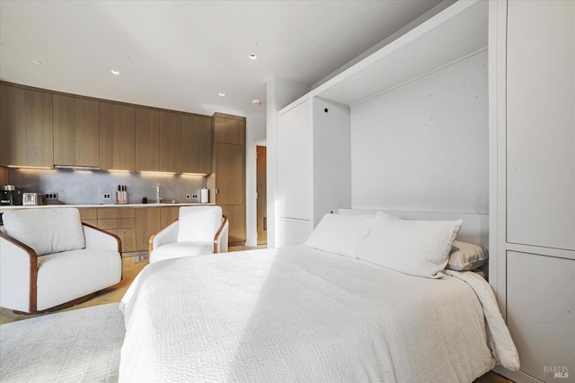 131 Sawmill Cir Unit 203, Healdsburg, CA 95448 - bedroom with a sink and recessed lighting