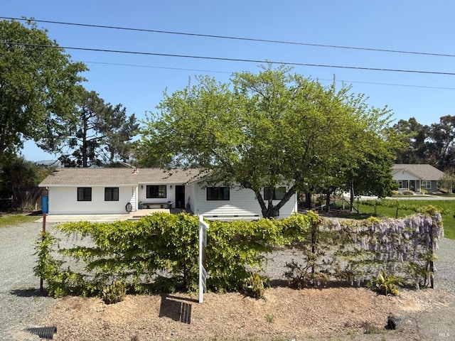 6820 Day Rd, Windsor, CA 95492 - view of front of house featuring a patio