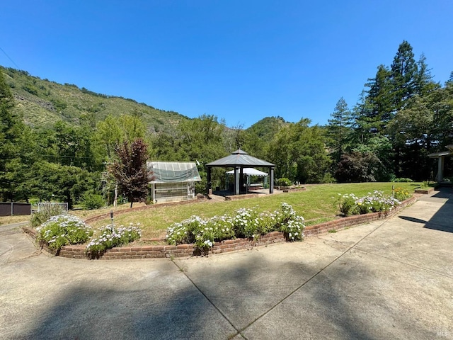4511 Dry Creek Rd, Napa, CA 94558 - view of community with a gazebo, a patio, a yard, and a forest view