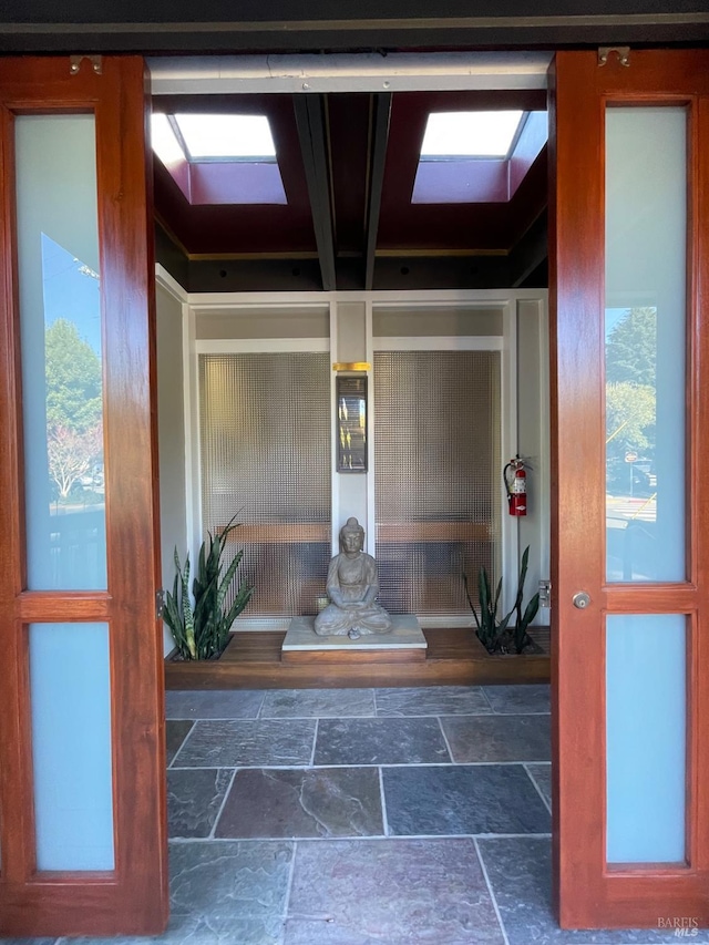 10 Millwood St, Mill Valley, CA 94941 - entrance foyer with stone tile flooring