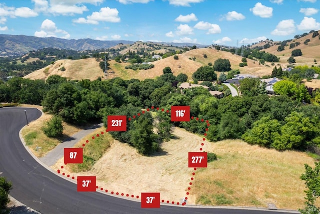 2018 Pinecrest Ct, Vacaville, CA 95688