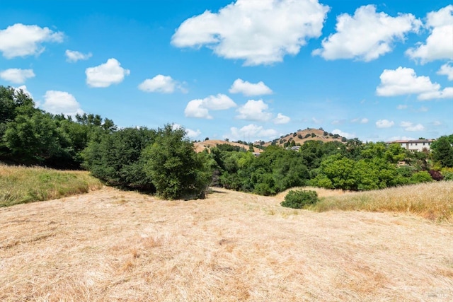 2018 Pinecrest Ct, Vacaville, CA 95688